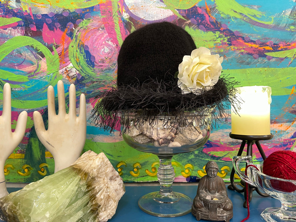 Frida... an art hat!