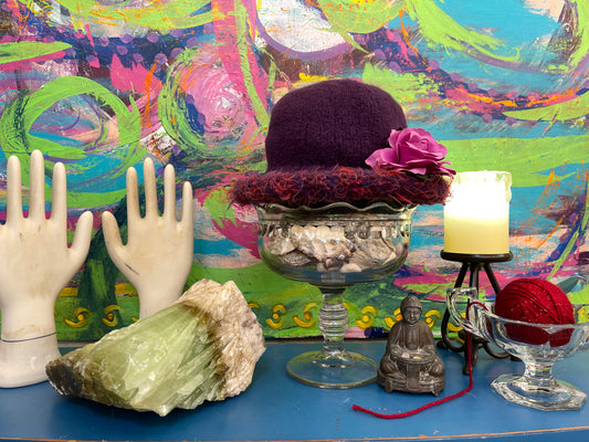 Iris... the messenger hat!